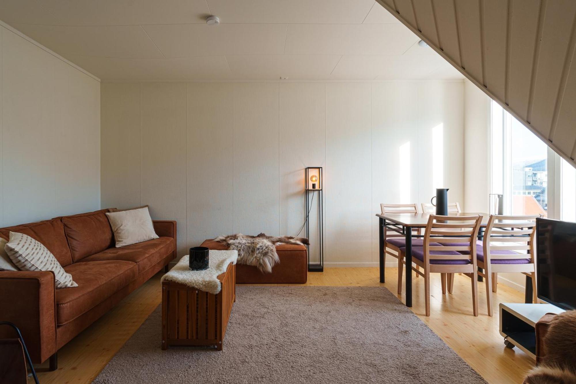 2 And 3 Rooms Apartments Tromso Exterior photo